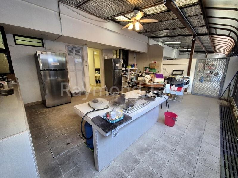 Room (Landed) for Rent in  East View Garden - Image 1
